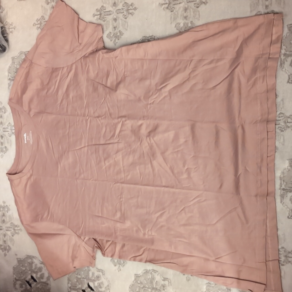 XL: Bench Dusty Rose T-Shirt